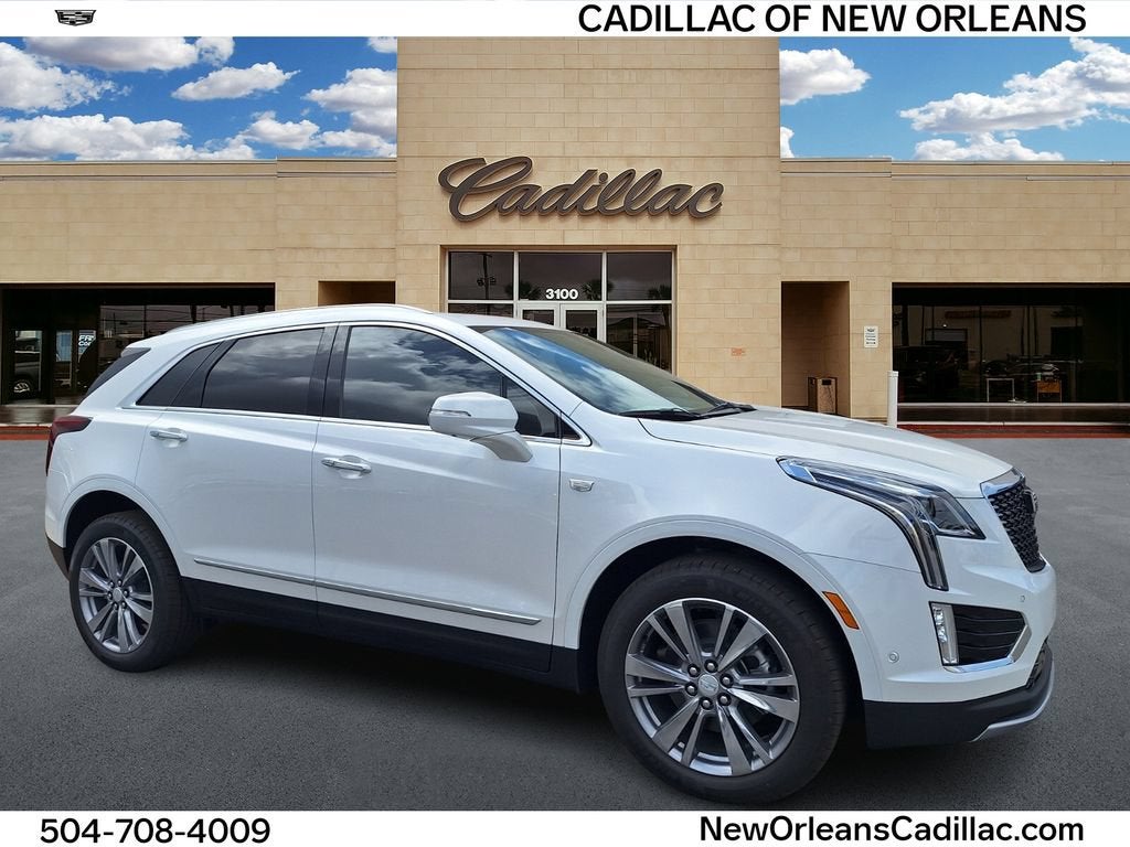 2026 Cadillac XT5 Premium Luxury in Crystal White Tricoat — front three-quarter view